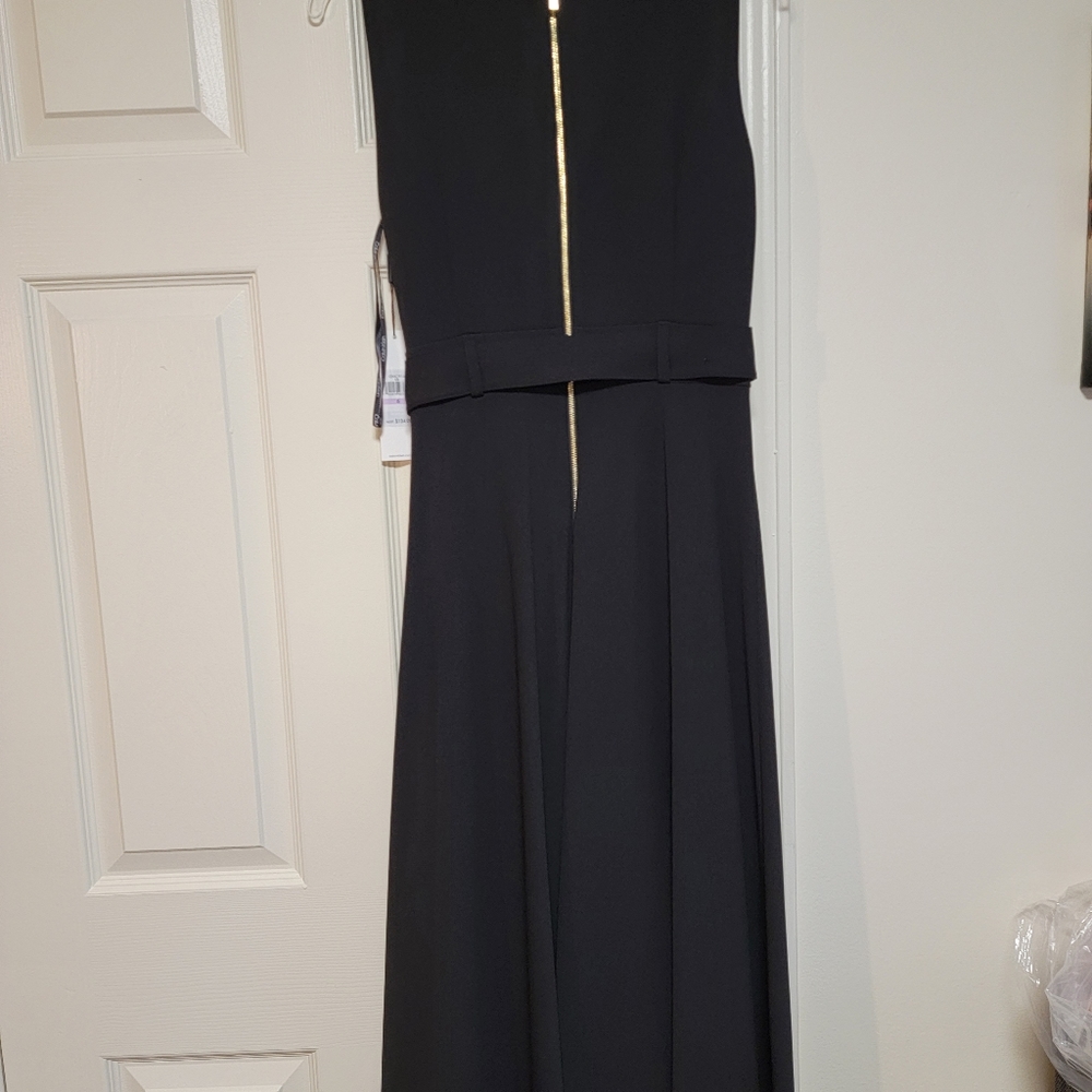 NWT DRESS - Picture 2 of 5